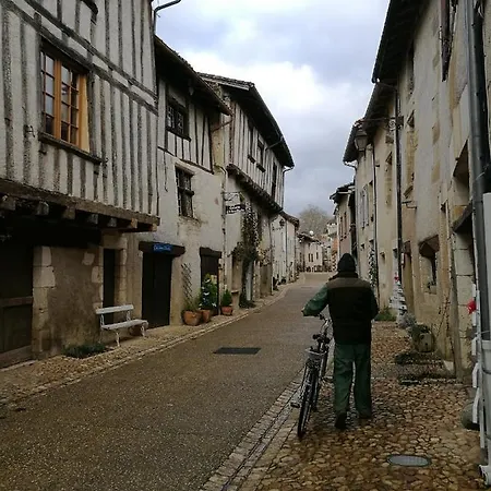 Bed & Breakfast Chez Robert *